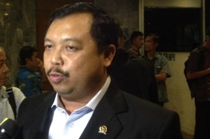 86Herman Khaeron.jpg